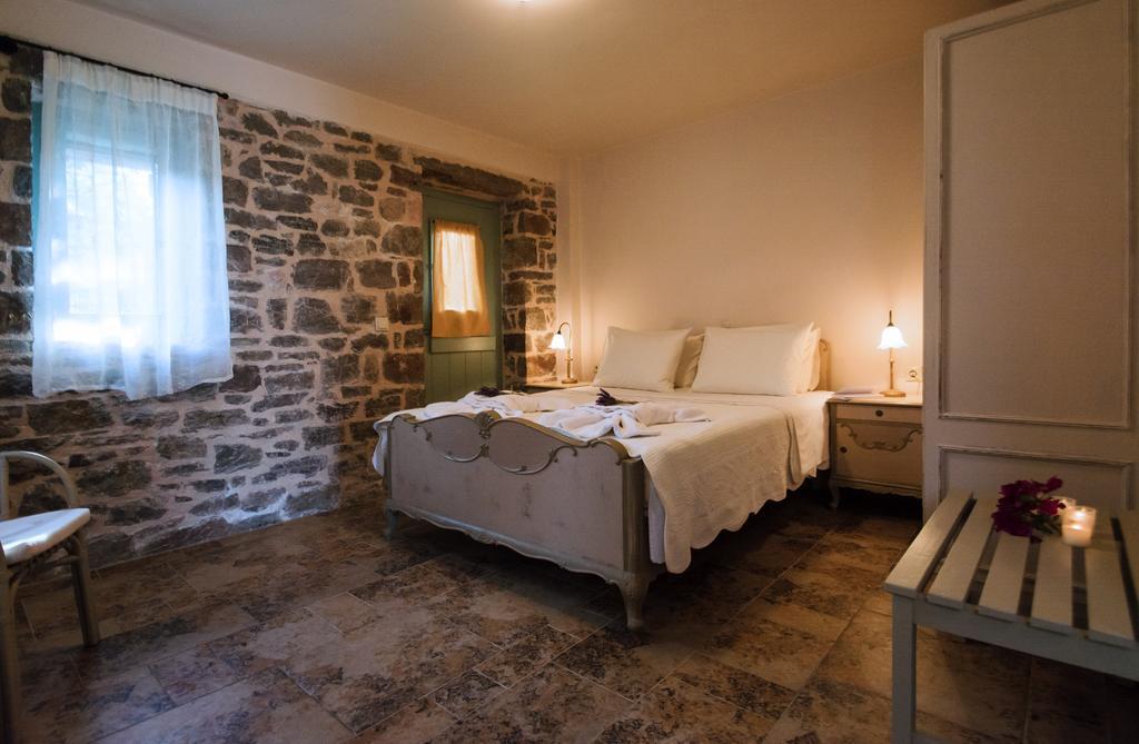 Palaeopoli Villas Avlemonas Exterior photo